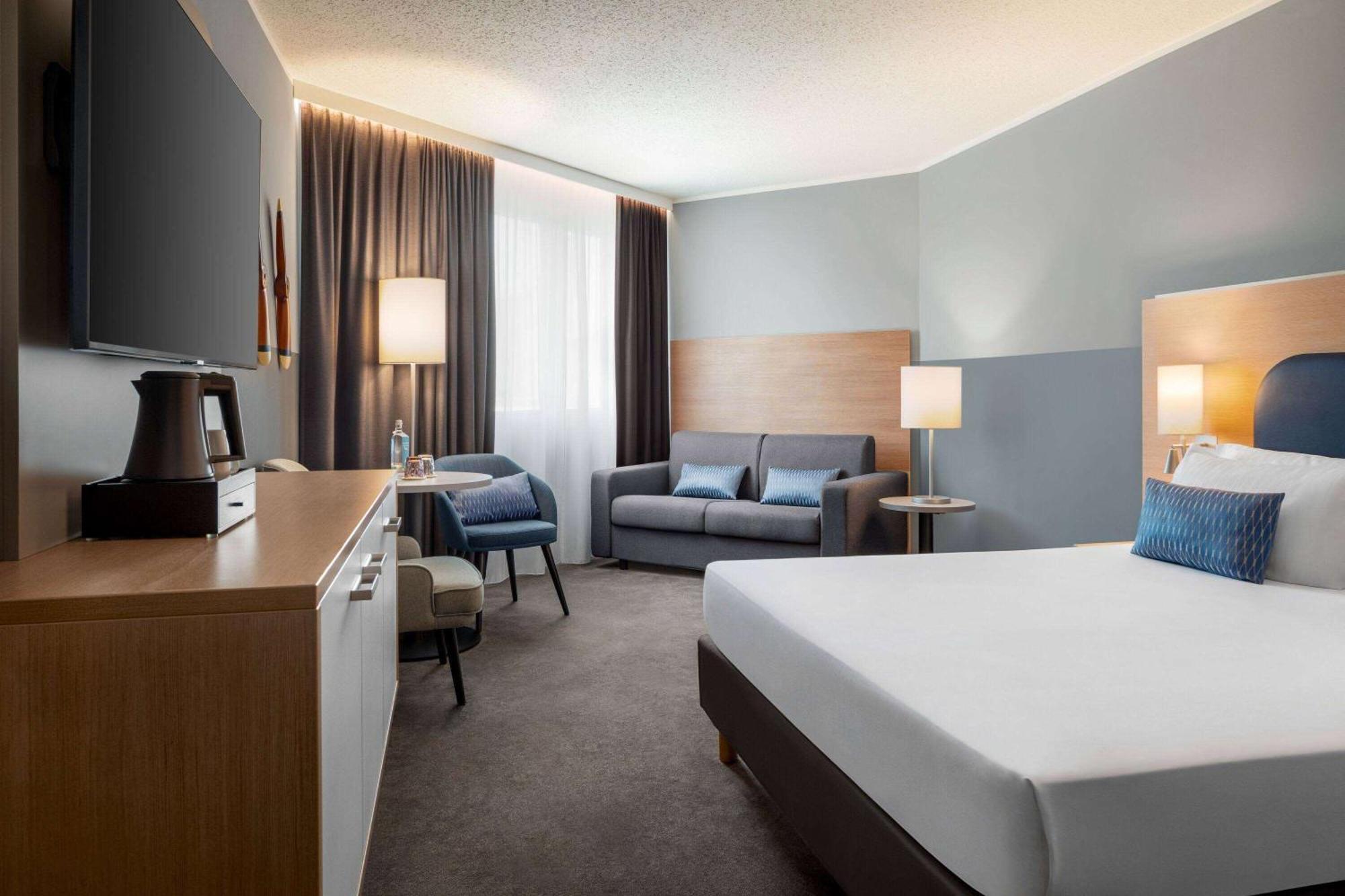 Vienna House Easy By Wyndham Frankfurt Airport Hotel Kelsterbach Eksteriør billede