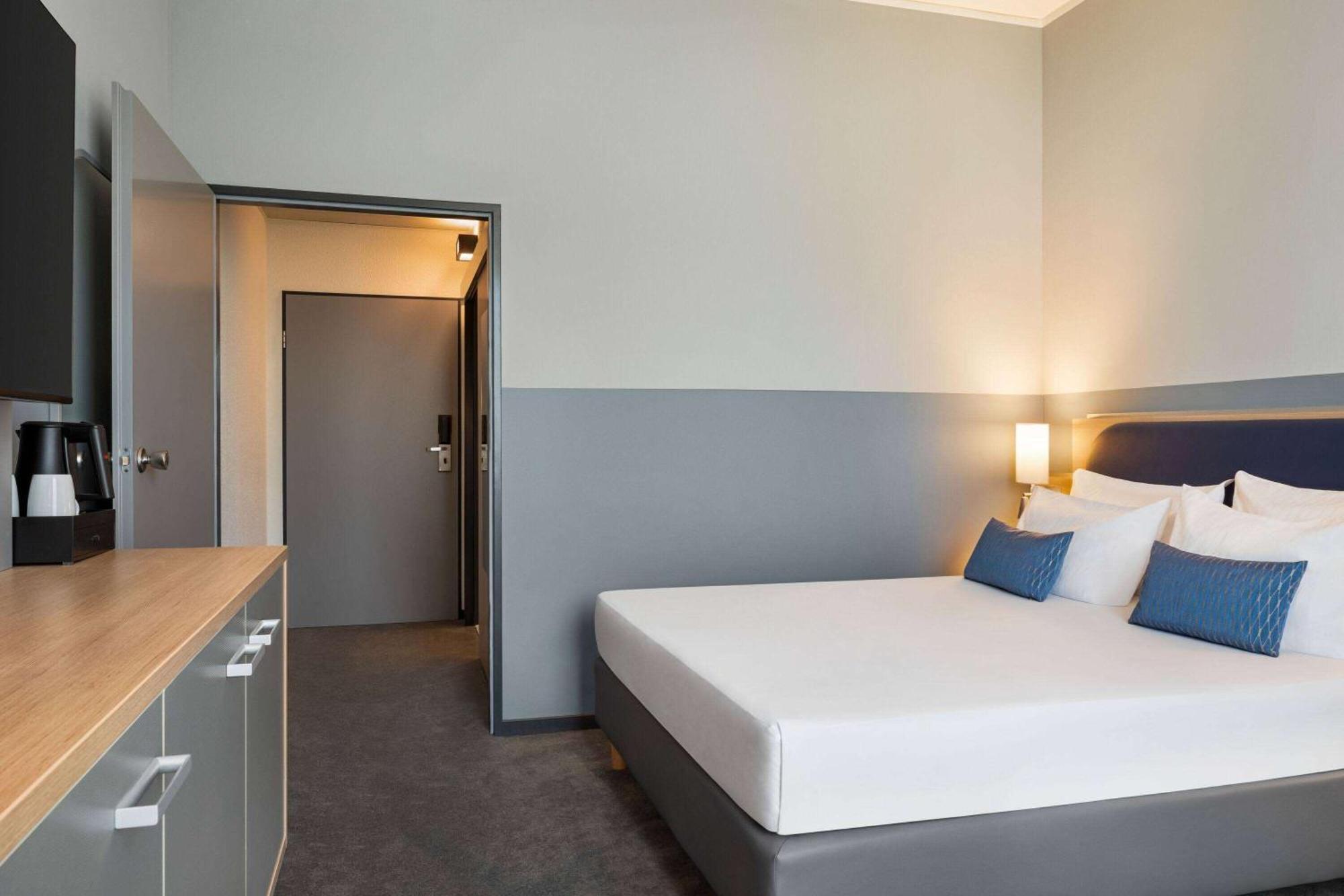 Vienna House Easy By Wyndham Frankfurt Airport Hotel Kelsterbach Eksteriør billede