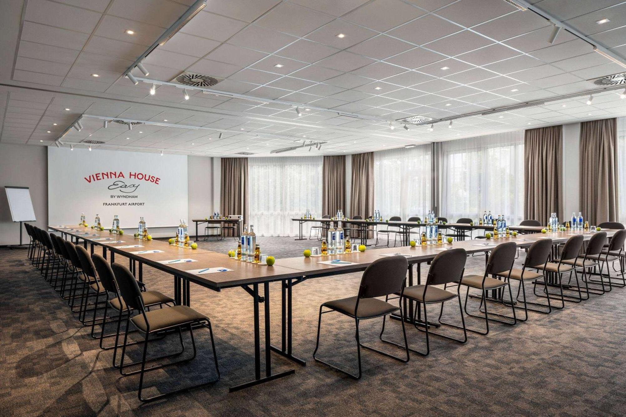 Vienna House Easy By Wyndham Frankfurt Airport Hotel Kelsterbach Eksteriør billede