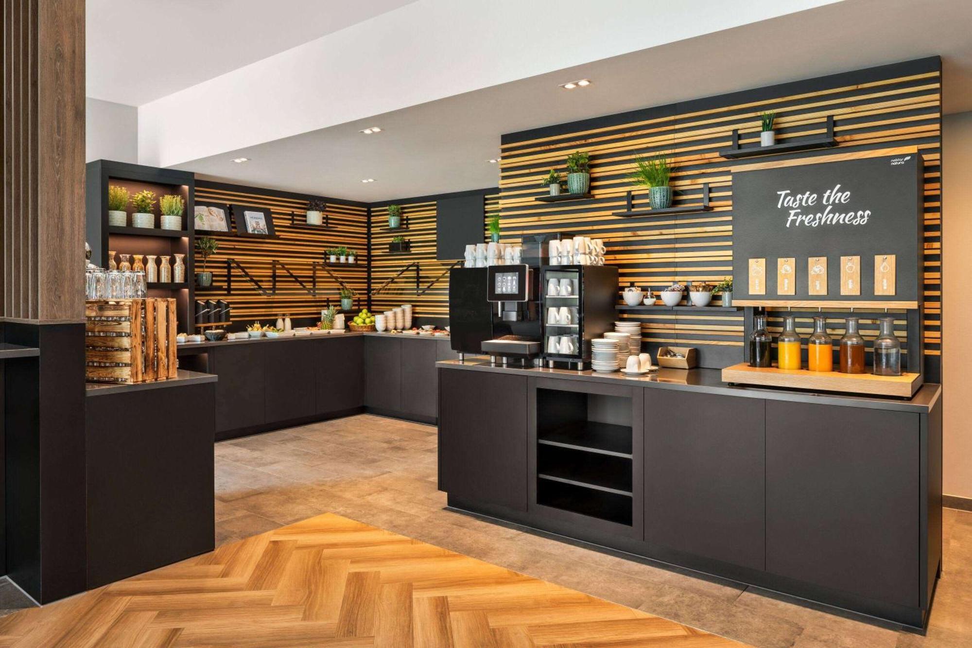 Vienna House Easy By Wyndham Frankfurt Airport Hotel Kelsterbach Eksteriør billede